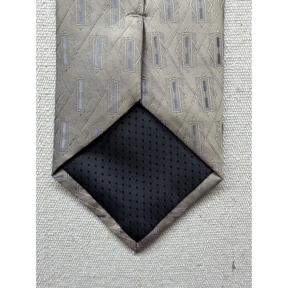 Croft & Barrow Mens Silk Necktie Grey Blue Geometric‎ Diamond Pattern Hand Made